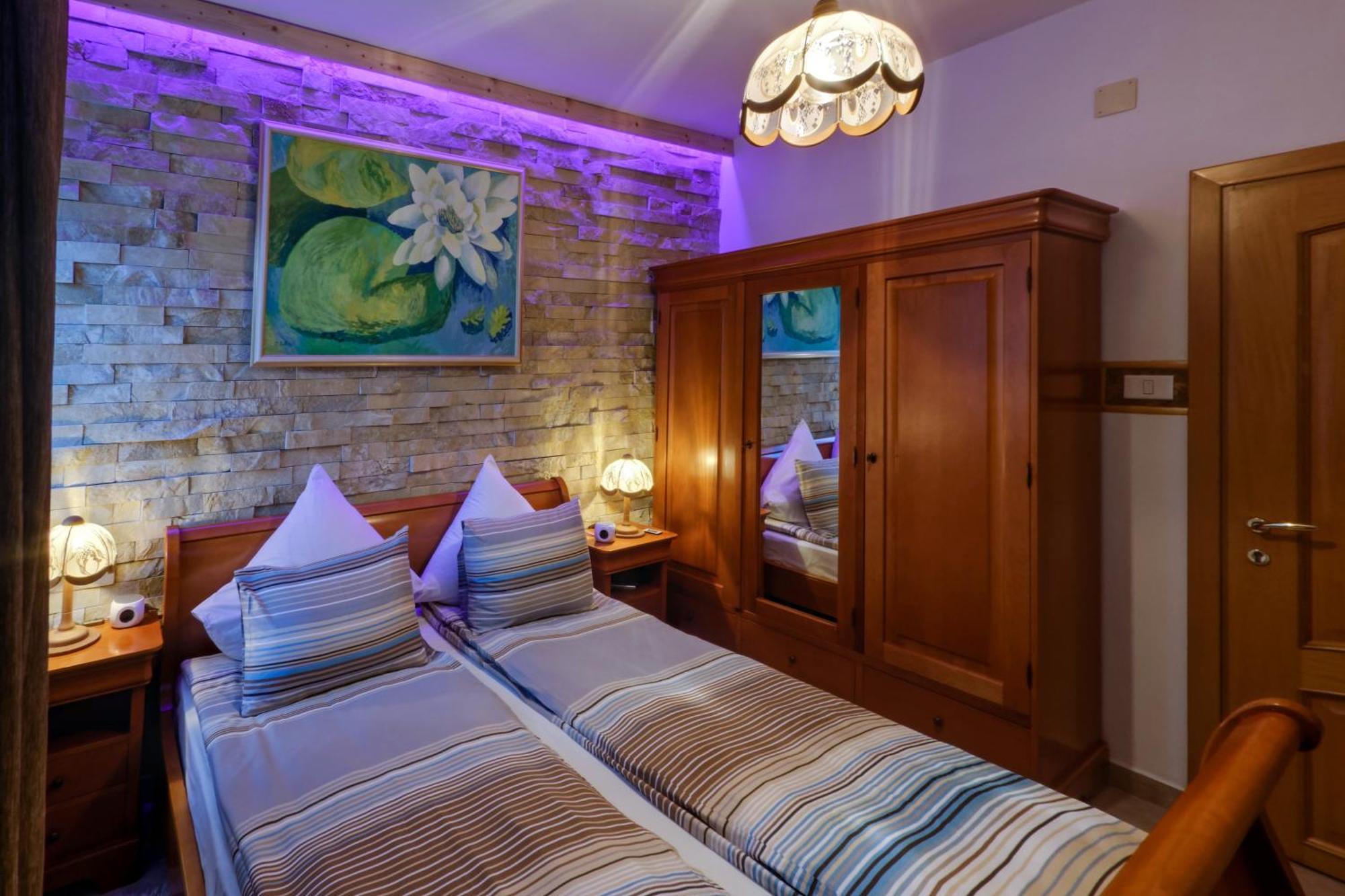 Boutique Hotel Forest Retreat (Adults Only) Buşteni Zewnętrze zdjęcie